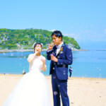 結の浜マリンパークで前撮り。
MAEDORU!とは、長崎県最大級3000着以上の衣装から選べる前撮り専門店。衣装着放題・ロケ行き放題・持ち込み自由挙式当日衣装無料提供。
お好きな場所・思い出の場所・季節よってお好き場所をtチョイスしてください 長崎県のフォトウェディング、前撮り専門店 お宮参り・マタニティー・七五三・成人式撮影