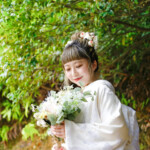 御舘山神社で前撮り
MAEDORU!とは、長崎県最大級3000着以上の衣装から選べる前撮り専門店。衣装着放題・ロケ行き放題・持ち込み自由挙式当日衣装無料提供。
お好きな場所・思い出の場所・季節よってお好き場所をtチョイスしてください 長崎県のフォトウェディング、前撮り専門店 お宮参り・マタニティー・七五三・成人式撮影