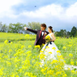 白木峯高原で前撮り。菜の花満開
MAEDORU!とは、長崎県最大級3000着以上の衣装から選べる前撮り専門店。衣装着放題・ロケ行き放題・持ち込み自由挙式当日衣装無料提供。
お好きな場所・思い出の場所・季節よってお好き場所をtチョイスしてください 長崎県のフォトウェディング、前撮り専門店 お宮参り・マタニティー・七五三・成人式撮影