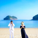 結の浜マリンパークで前撮り。
MAEDORU!とは、長崎県最大級3000着以上の衣装から選べる前撮り専門店。衣装着放題・ロケ行き放題・持ち込み自由挙式当日衣装無料提供。
お好きな場所・思い出の場所・季節よってお好き場所をtチョイスしてください 長崎県のフォトウェディング、前撮り専門店 お宮参り・マタニティー・七五三・成人式撮影