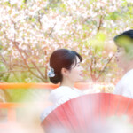 御舘山神社で前撮り
MAEDORU!とは、長崎県最大級3000着以上の衣装から選べる前撮り専門店。衣装着放題・ロケ行き放題・持ち込み自由挙式当日衣装無料提供。
お好きな場所・思い出の場所・季節よってお好き場所をtチョイスしてください 長崎県のフォトウェディング、前撮り専門店 お宮参り・マタニティー・七五三・成人式撮影