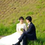 諫早中央干拓で前撮り
MAEDORU!とは、長崎県最大級3000着以上の衣装から選べる前撮り専門店。衣装着放題・ロケ行き放題・持ち込み自由挙式当日衣装無料提供。
お好きな場所・思い出の場所・季節よってお好き場所をtチョイスしてください 長崎県のフォトウェディング、前撮り専門店 お宮参り・マタニティー・七五三・成人式撮影